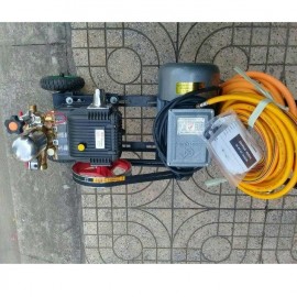 Máy phun thuốc và rửa xe Mạnh Quân 1,5hp có remote
